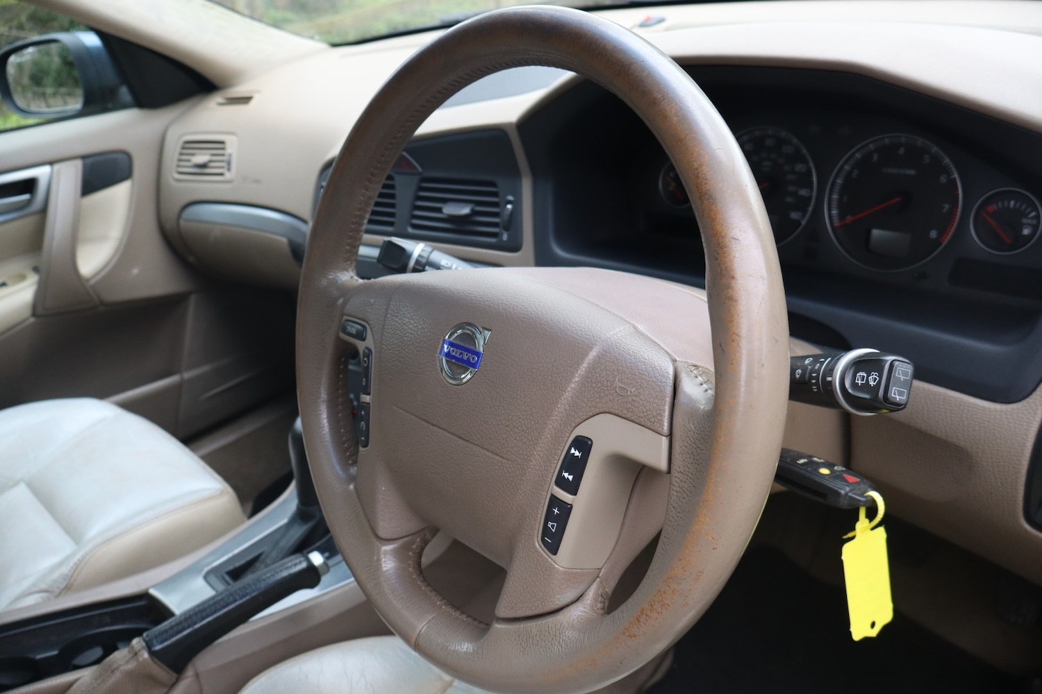 Used Volvo V70 2007 for sale - 77628876: Photo 11