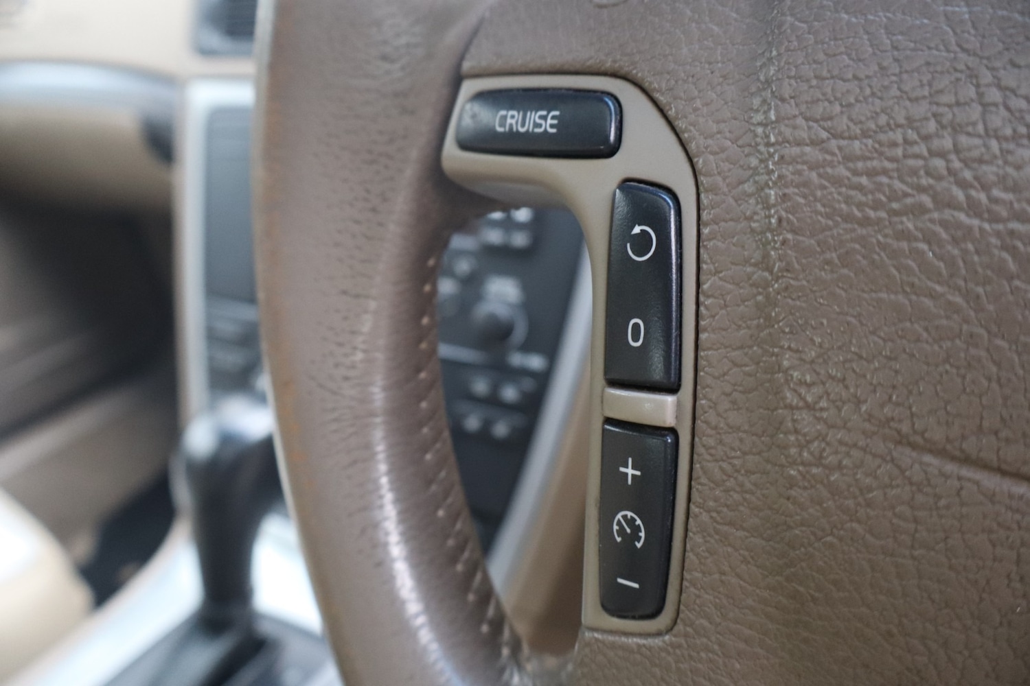 Used Volvo V70 2007 for sale - 77628876: Photo 12