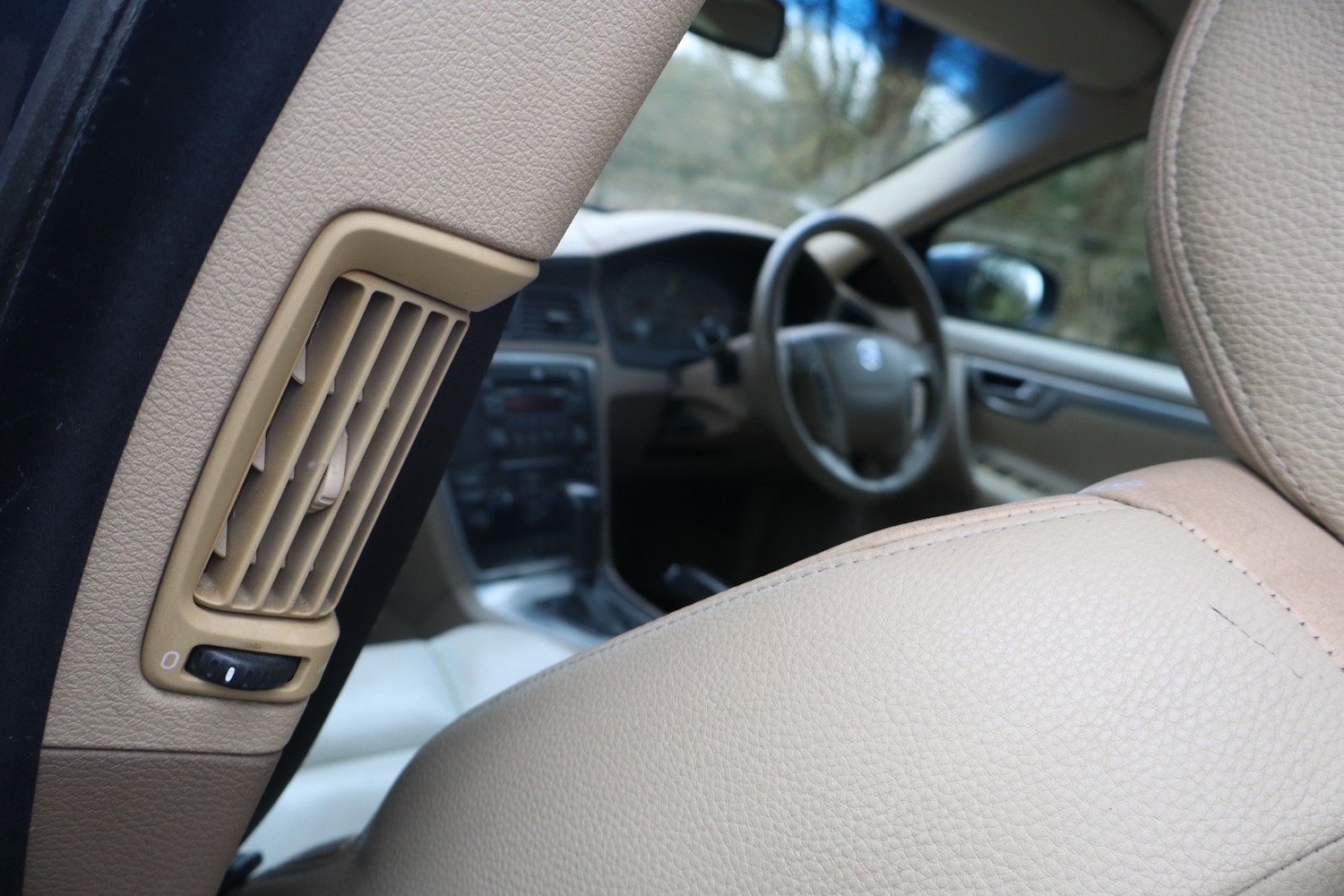 Used Volvo V70 2007 for sale - 77628876: Photo 19