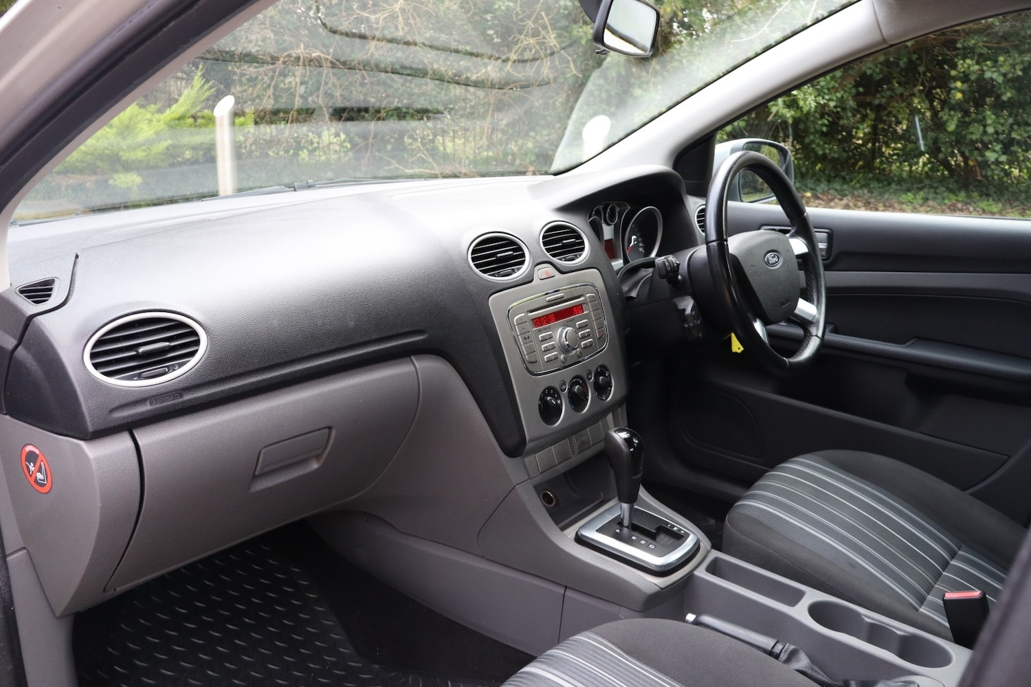 Used Ford Focus 2008 for sale - 77639052: Photo 4