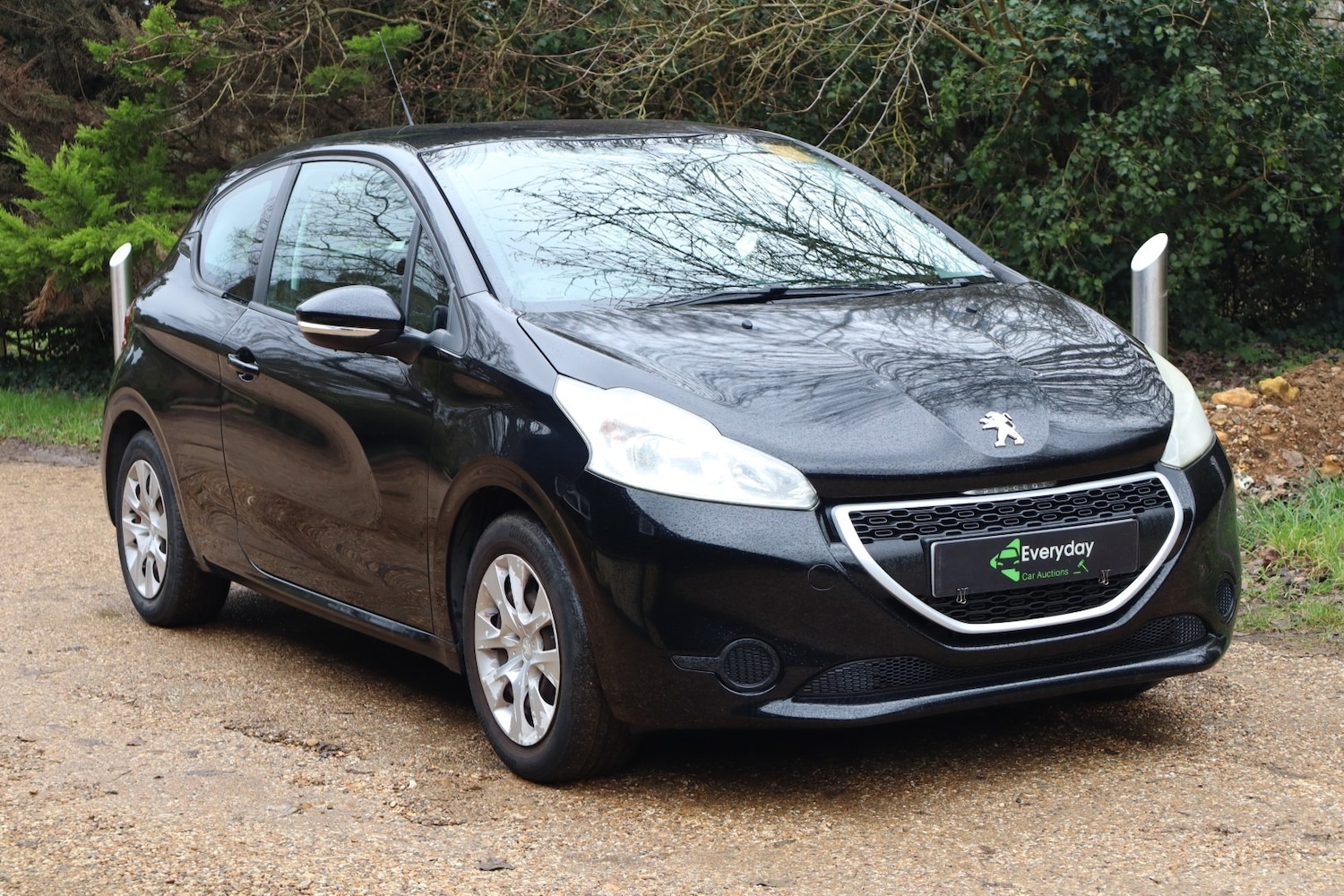 Used Peugeot 208 2012 for sale - 77530630: Photo 11