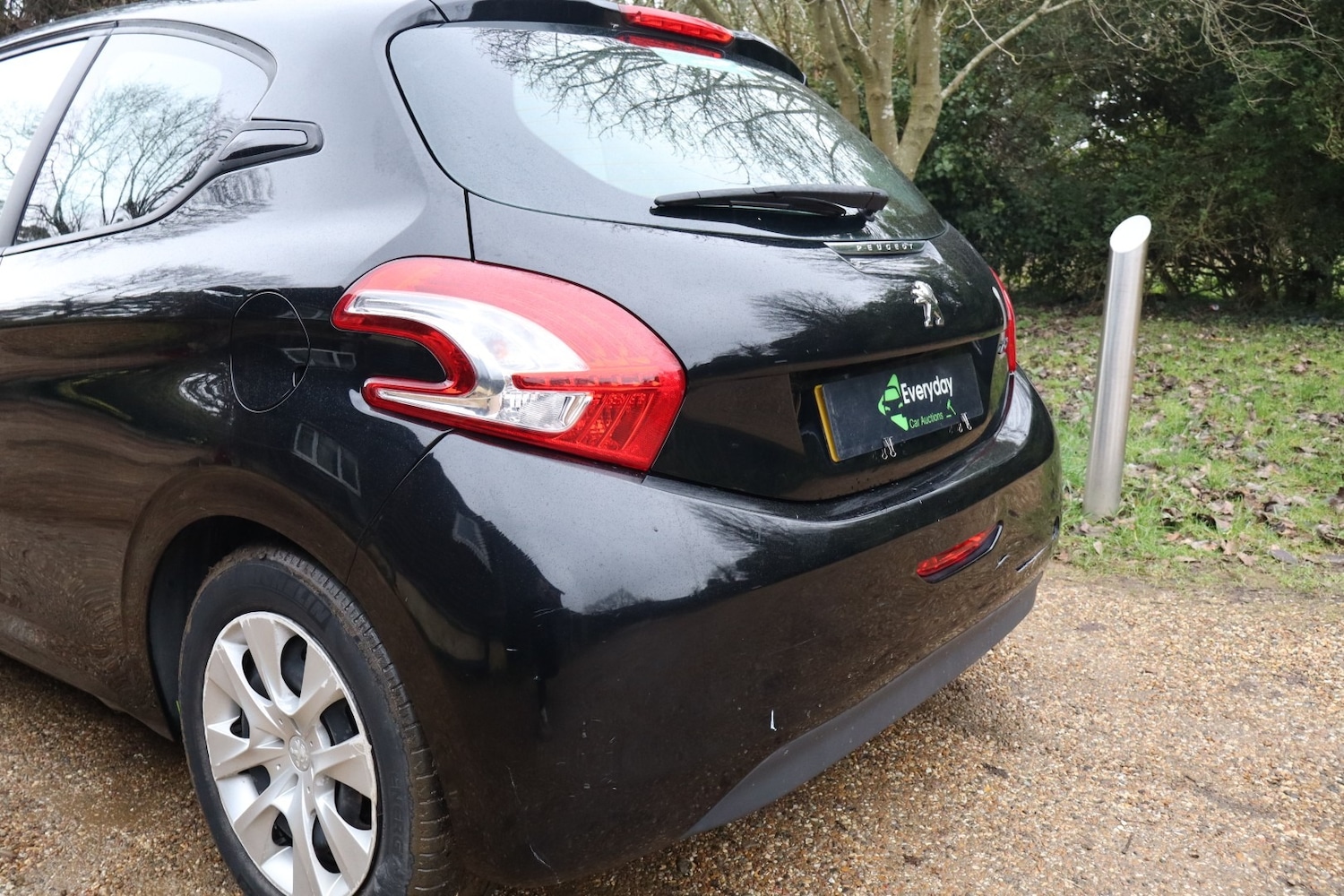 Used Peugeot 208 2012 for sale - 77530630: Photo 20