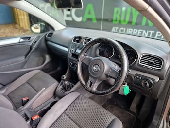 Used Volkswagen Golf 2009 for sale - 78926425: Photo