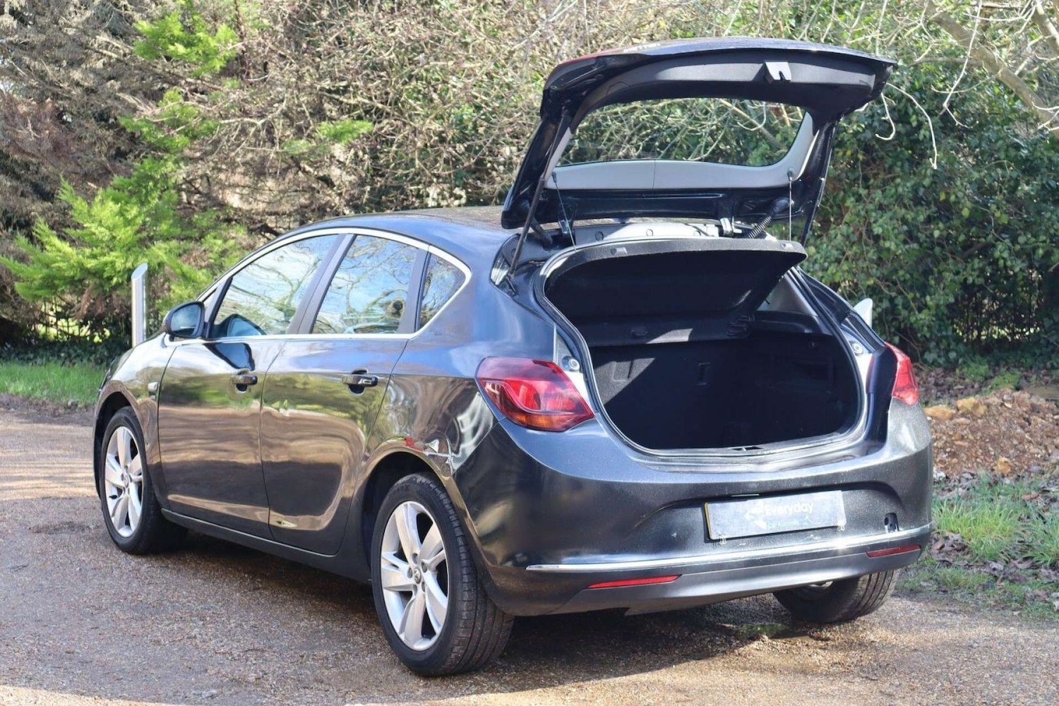 Used Vauxhall Astra 2013 for sale - 77910130: Photo 12