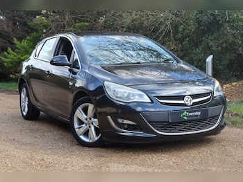 Used Vauxhall Astra 2013 for sale - 77910130: Photo