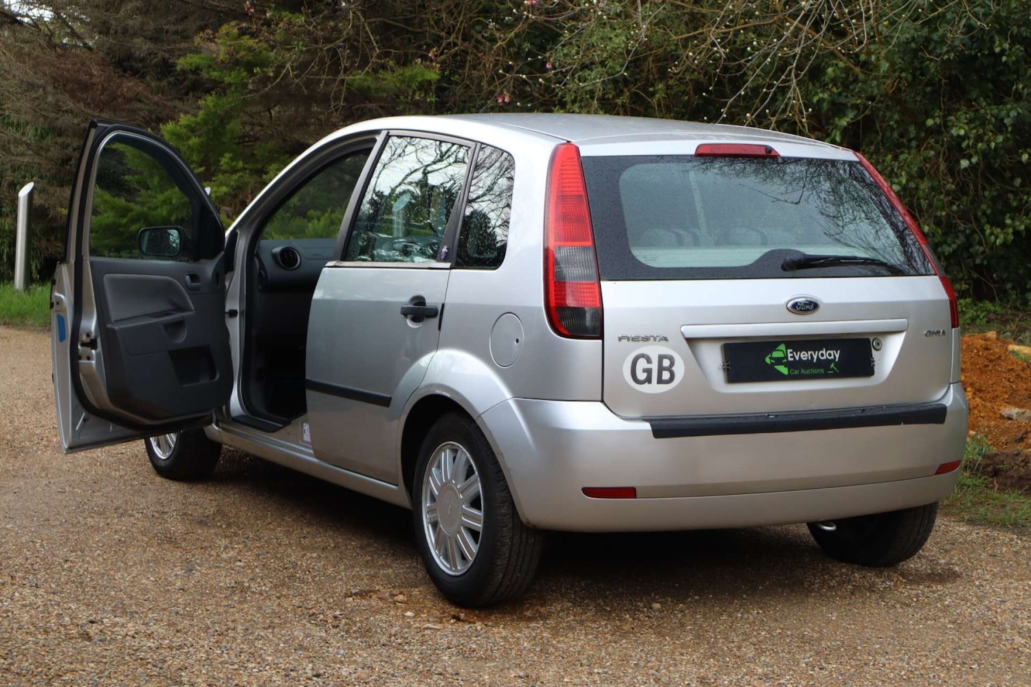 Used Ford Fiesta 2003 for sale - 78014279: Photo 25