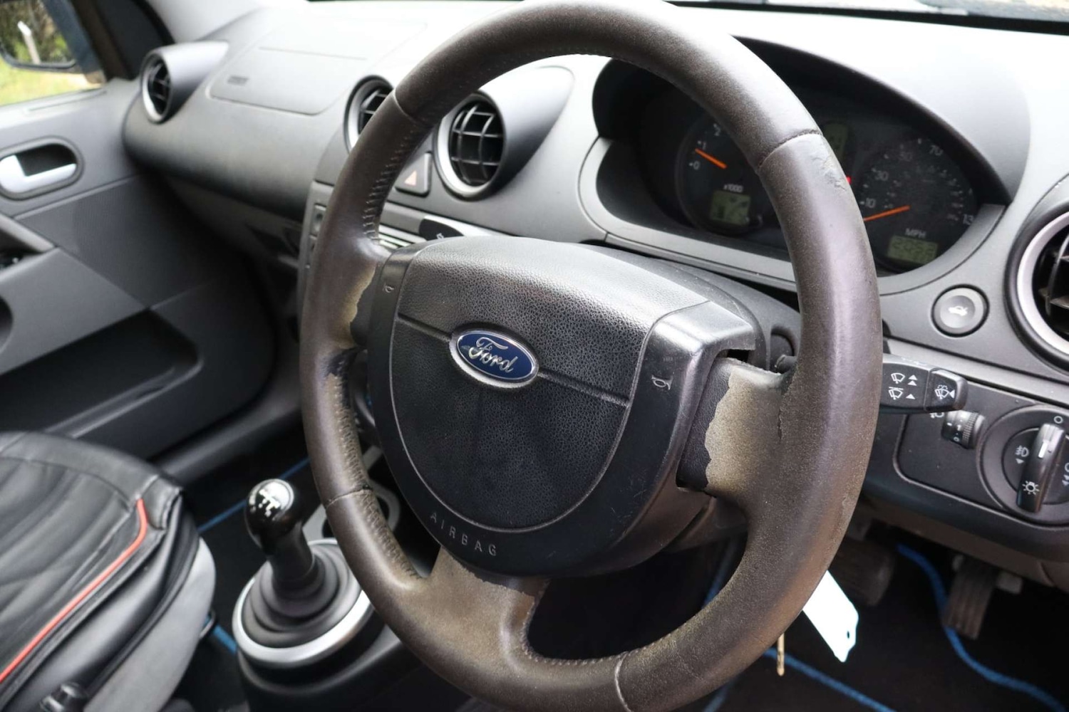 Used Ford Fiesta 2003 for sale - 78014279: Photo 32