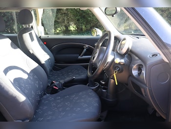 Used MINI Hatch 2006 for sale - 77717995: Photo