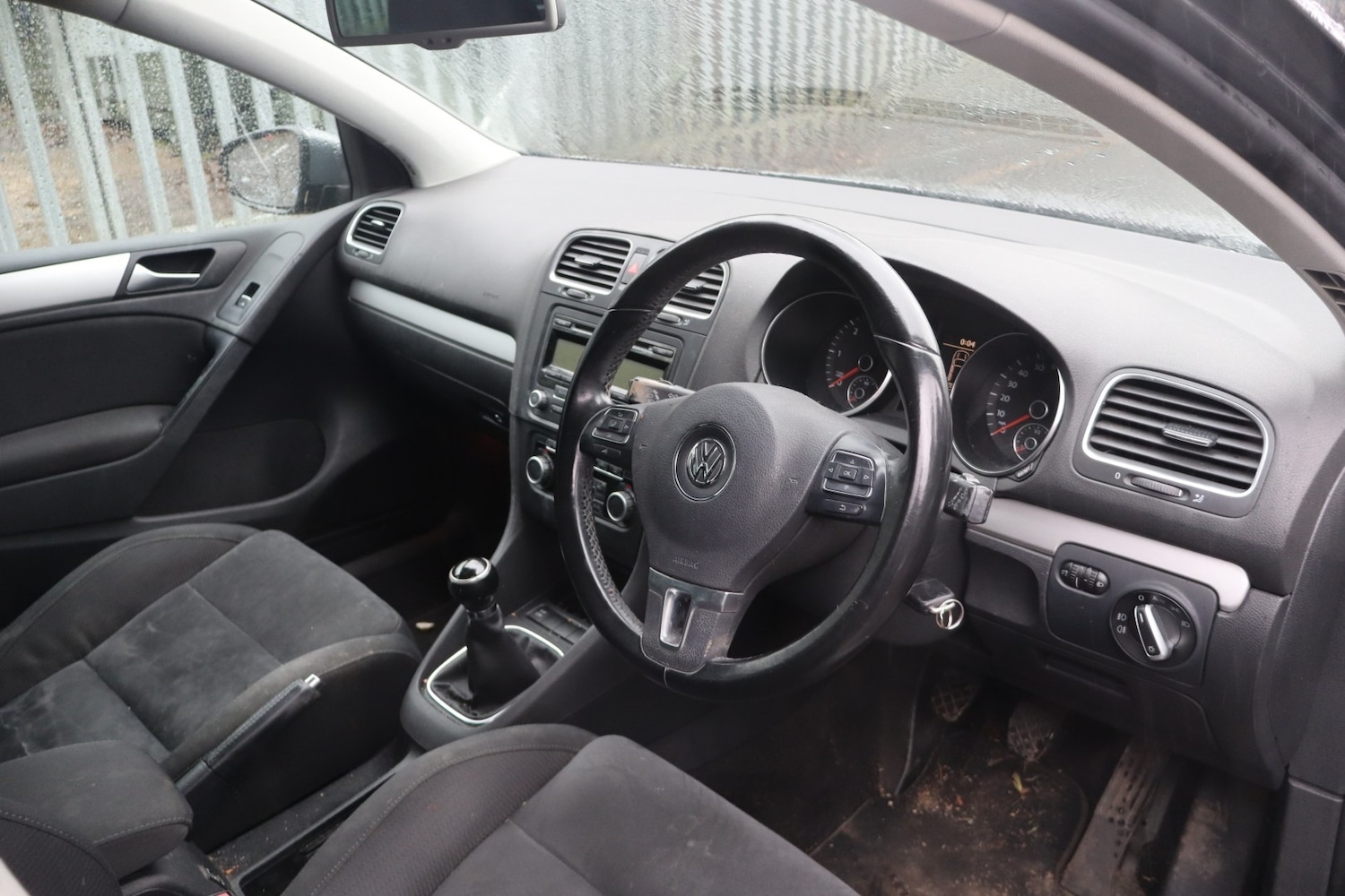 Used Volkswagen Golf 2009 for sale - 77271101: Photo 3