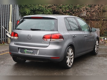 Used Volkswagen Golf 2009 for sale - 77271101: Photo