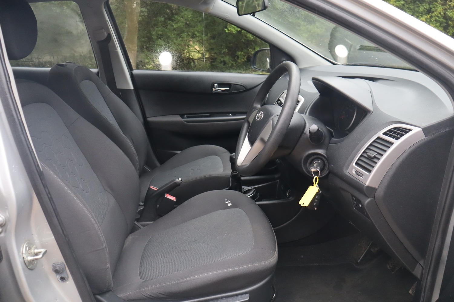 Used Hyundai i20 2012 for sale - 77297341: Photo 12