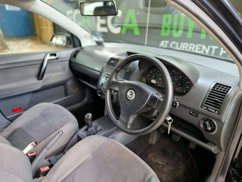 Used Volkswagen Polo 2007 for sale - 79616814: Photo