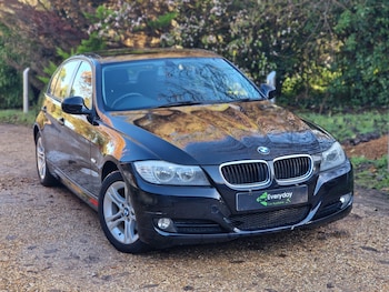 2010 (10) - 318i ES 4dr **ULEZ Compliant**