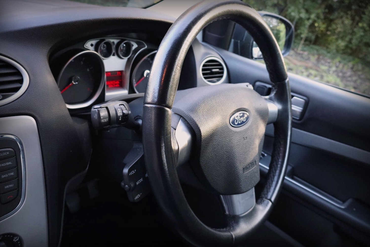 Used Ford Focus 2009 for sale - 77001704: Photo 21