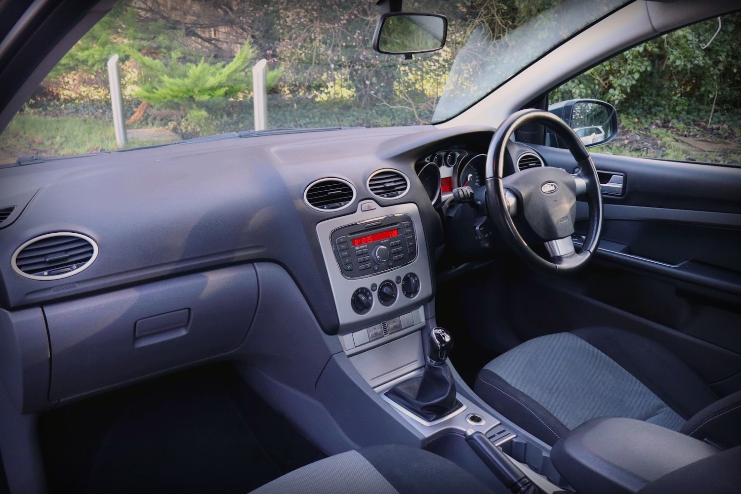 Used Ford Focus 2009 for sale - 77001704: Photo 3