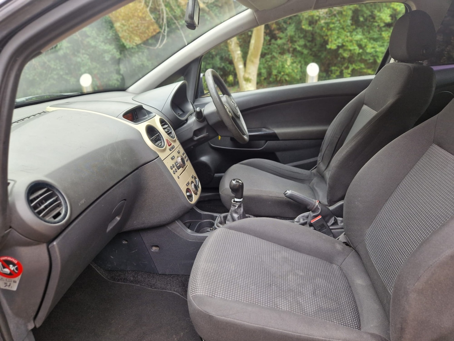 Used Vauxhall Corsa 2009 for sale - 76478030: Photo 15