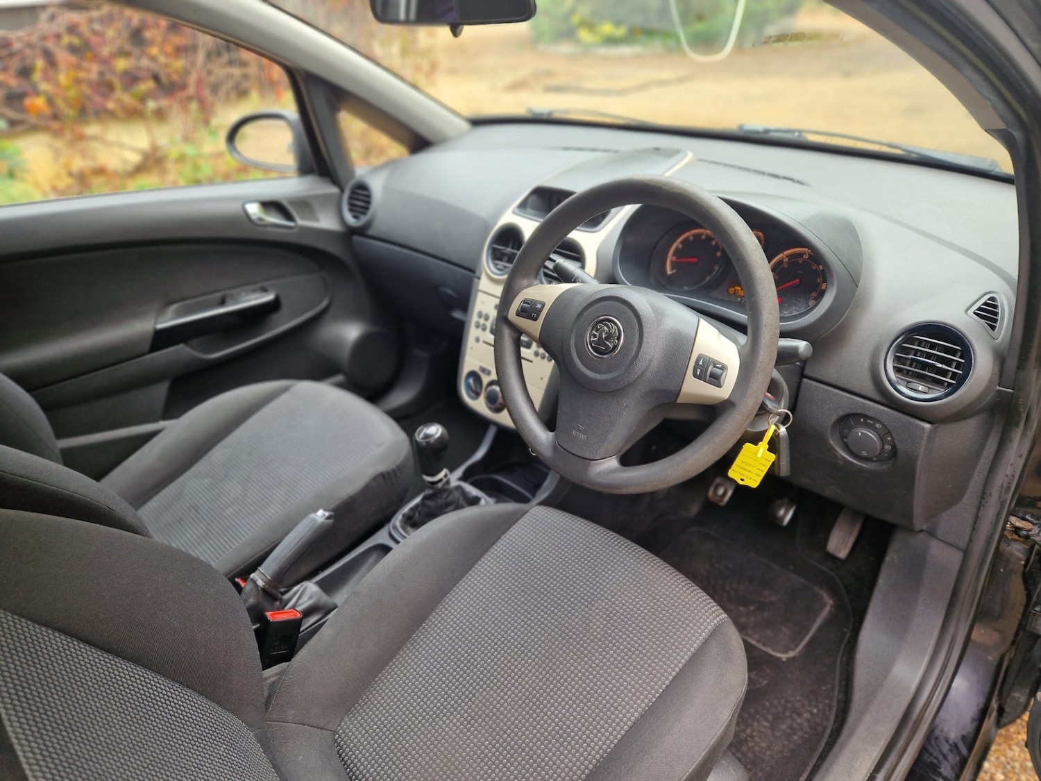 Used Vauxhall Corsa 2009 for sale - 76478030: Photo 17