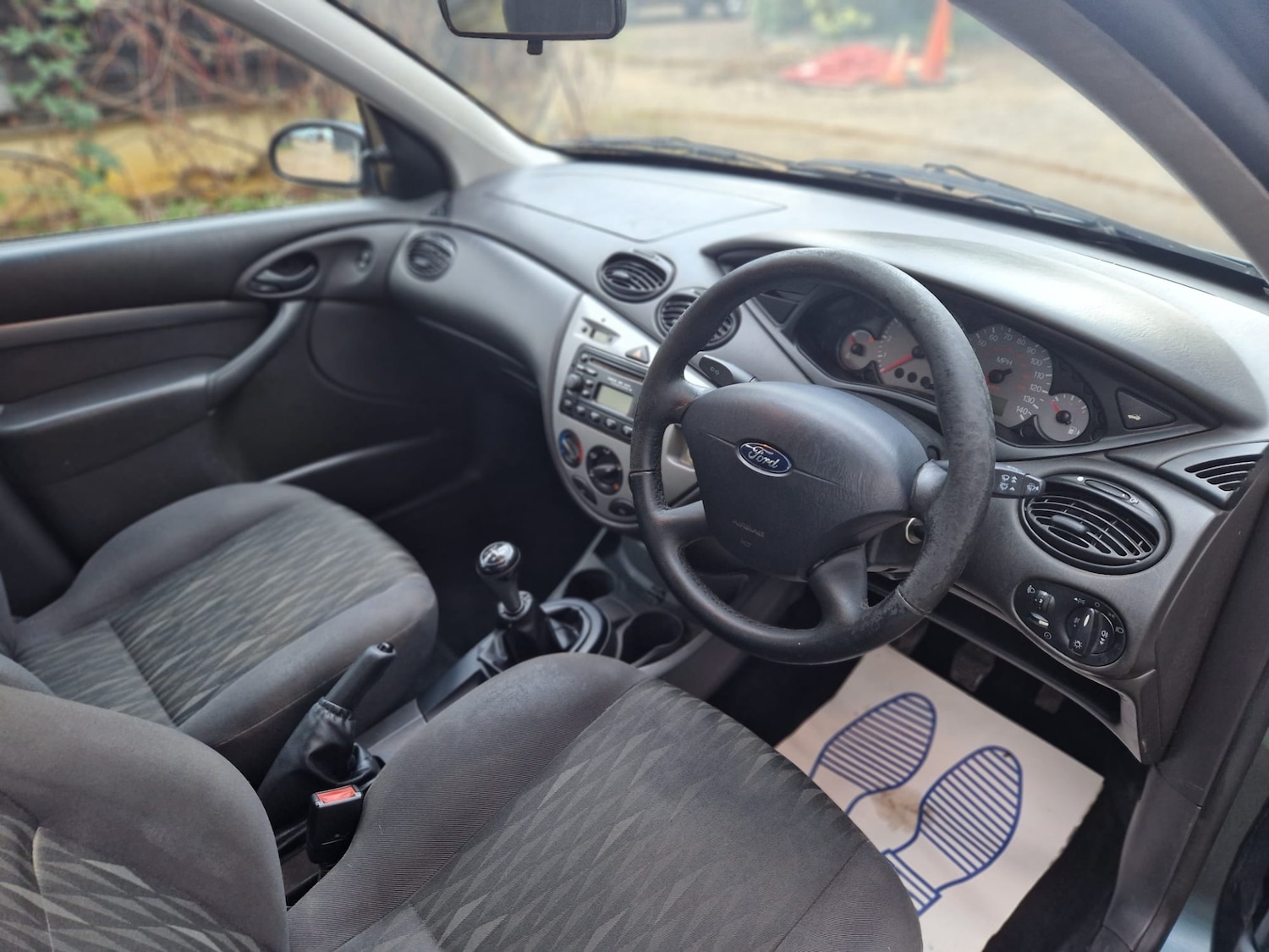 Used Ford Focus 2003 for sale - 76920070: Photo 15