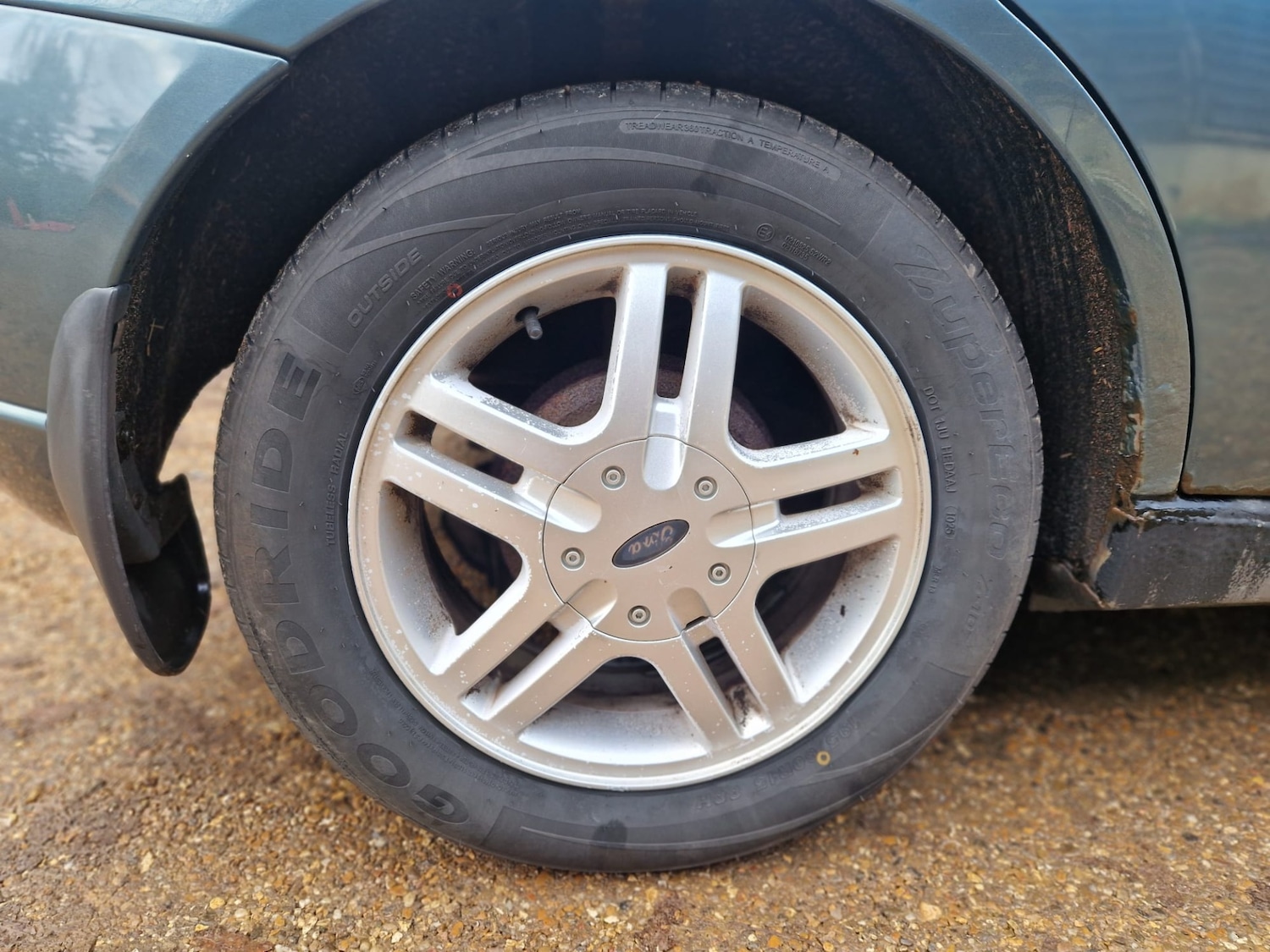 Used Ford Focus 2003 for sale - 76920070: Photo 19