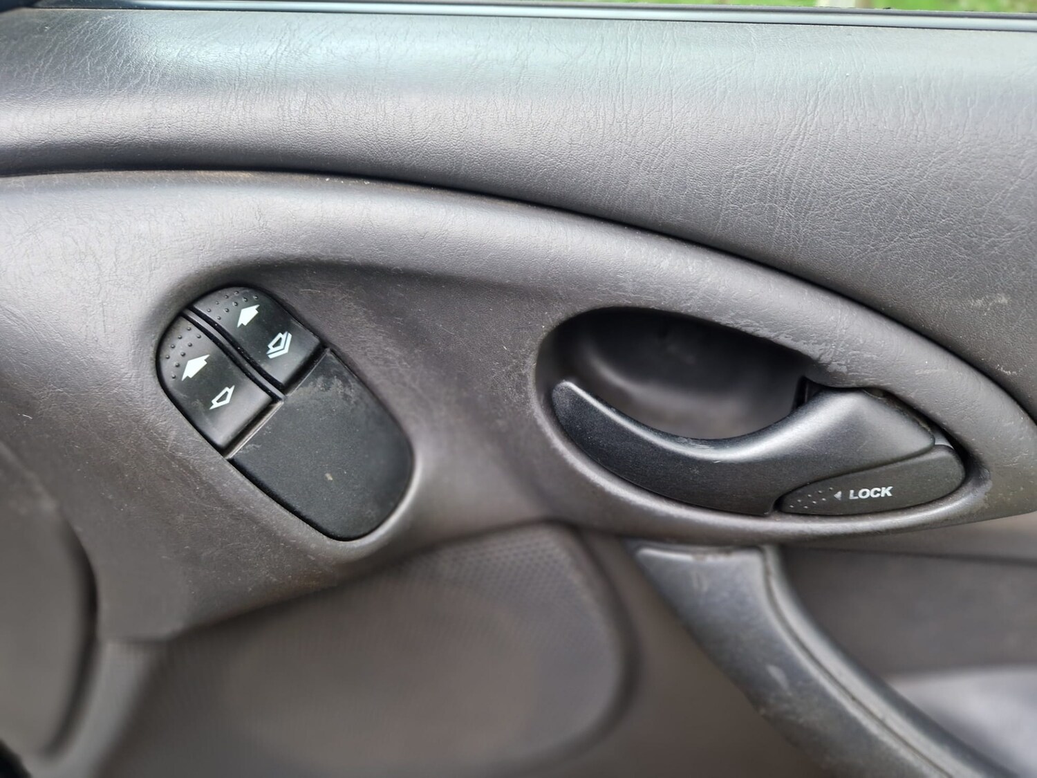 Used Ford Focus 2003 for sale - 76920070: Photo 44