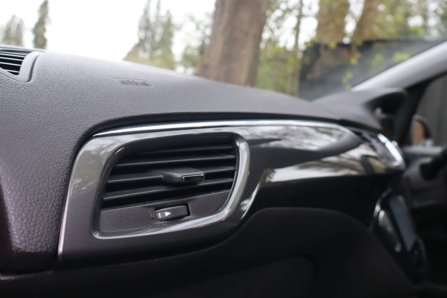 Used Vauxhall Corsa 2015 for sale - 78123009: Photo 23