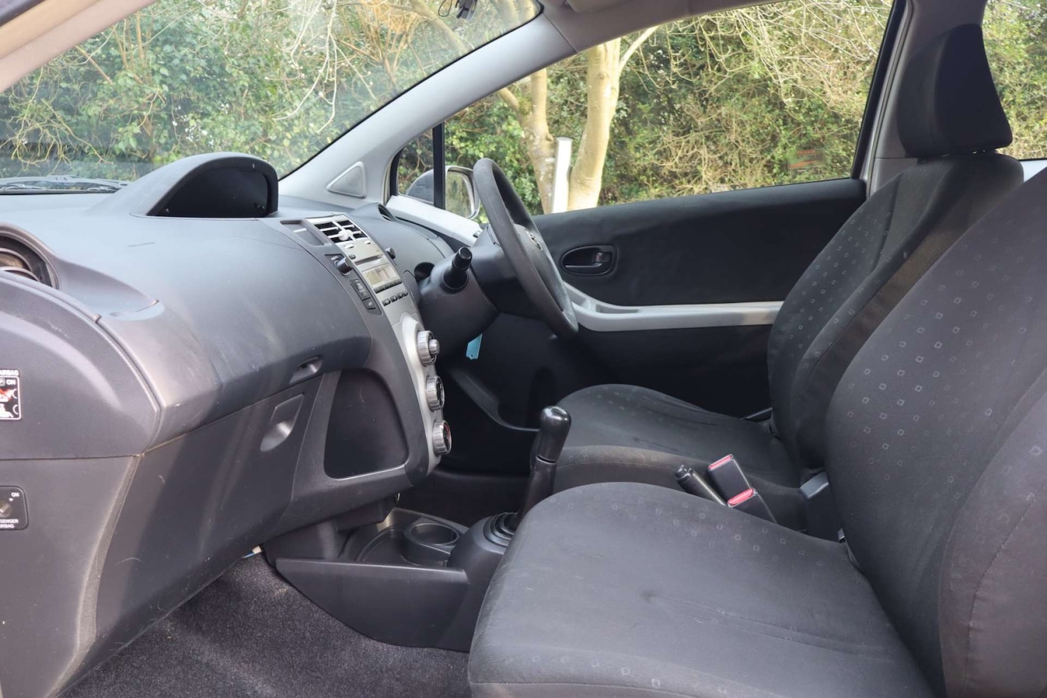 Used Toyota Yaris 2006 for sale - 77989936: Photo 22