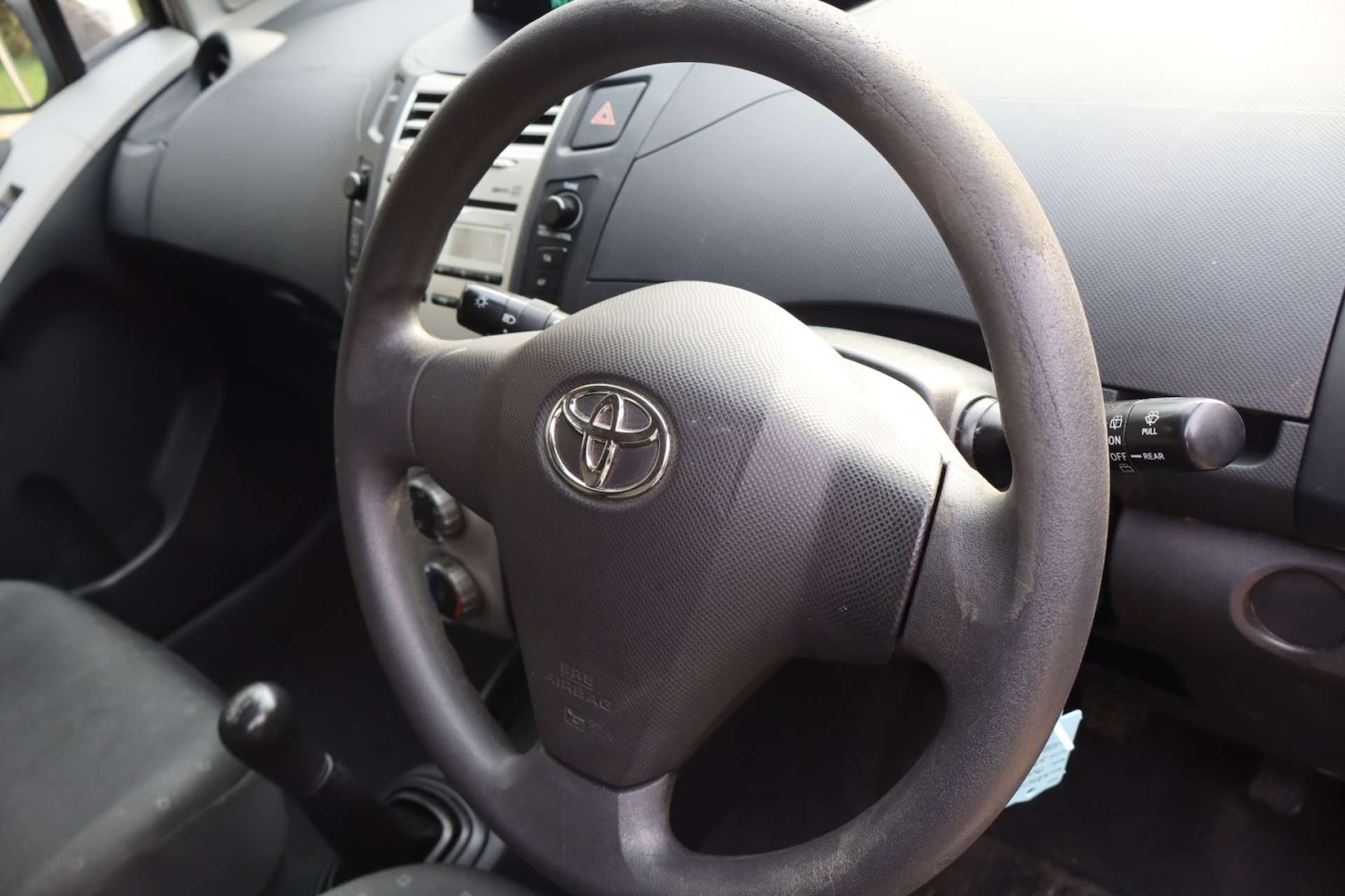 Used Toyota Yaris 2006 for sale - 77989936: Photo 41