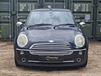 2006 (56) - 1.6 Cooper 2dr