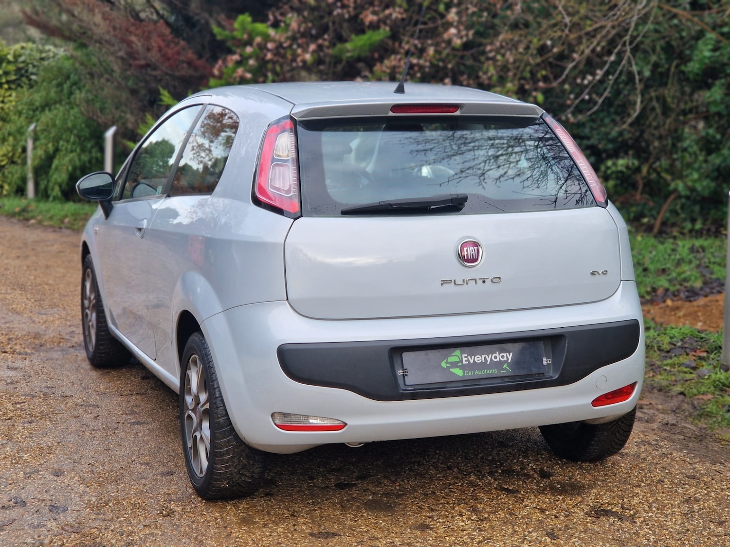 Used Fiat Punto Evo 2010 for sale - 76832048: Photo 4