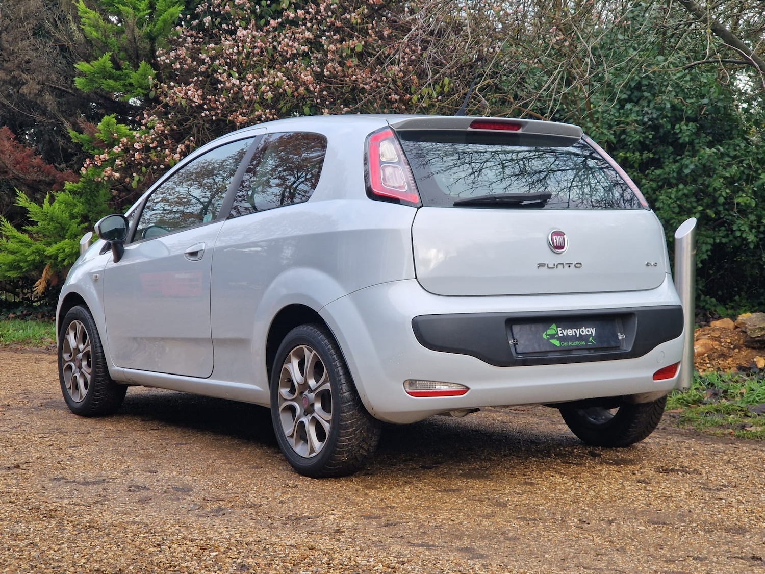 Used Fiat Punto Evo 2010 for sale - 76832048: Photo 6