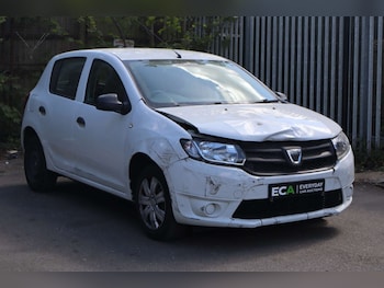 Used Dacia Sandero 2016 for sale - 78298633: Photo