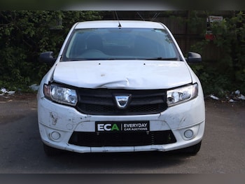 Used Dacia Sandero 2016 for sale - 78298633: Photo