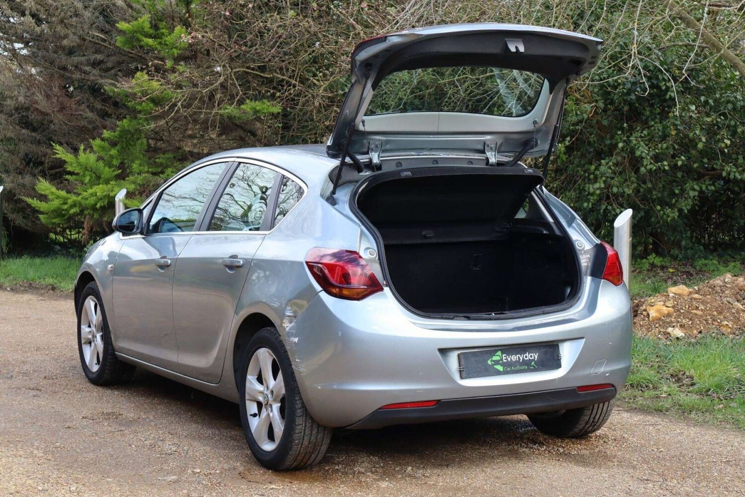 Used Vauxhall Astra 2011 for sale - 77910138: Photo 12