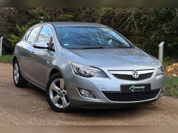 Used Vauxhall Astra 2011 for sale - 77910138: Photo