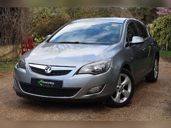 Used Vauxhall Astra 2011 for sale - 77910138: Photo