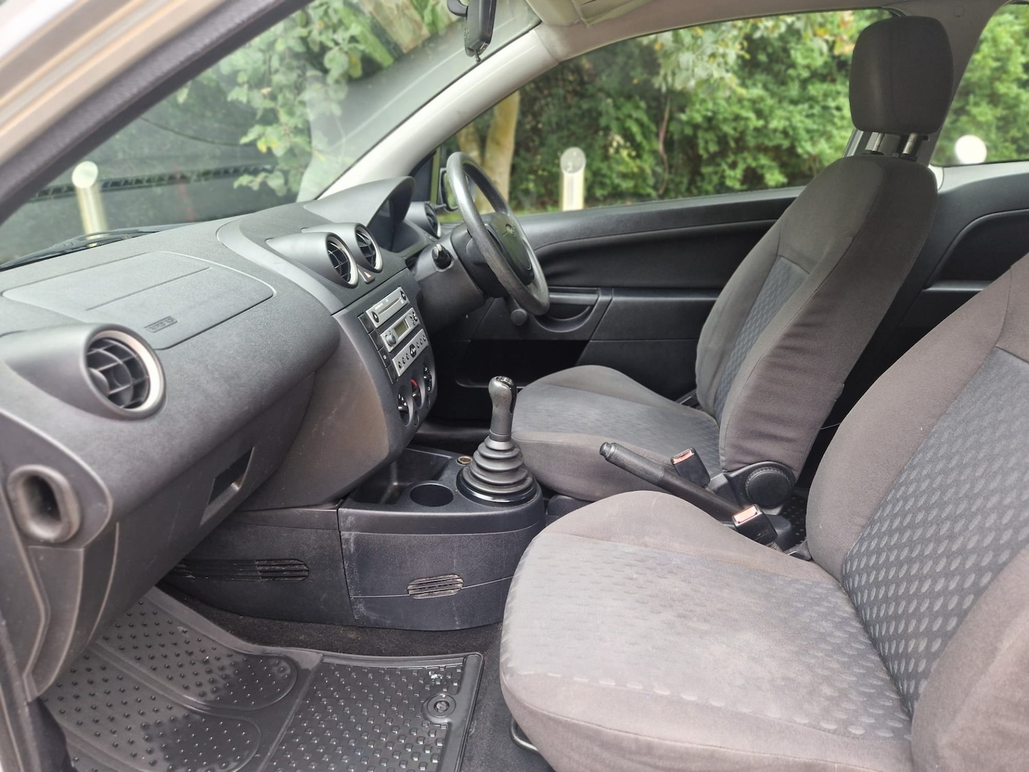 Used Ford Fiesta 2005 for sale - 76157014: Photo 12