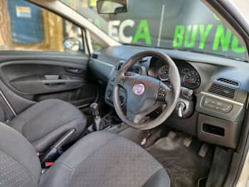 Used Fiat Grande Punto 2009 for sale - 79865016: Photo