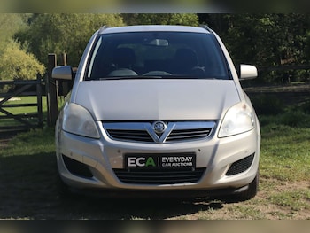 Used Vauxhall Zafira 2010 for sale - 78367184: Photo