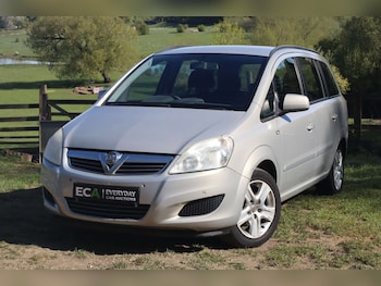 Used Vauxhall Zafira 2010 for sale - 78367184: Photo