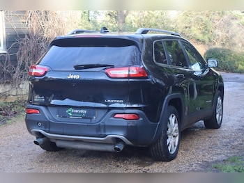 Used Jeep Cherokee 2014 for sale - 77196615: Photo