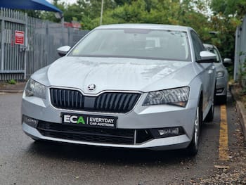 Used Skoda Superb 2018 for sale - 79734643: Photo