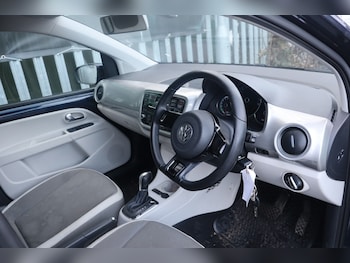 Used Volkswagen up! 2013 for sale - 77170623: Photo