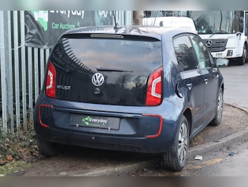 Used Volkswagen up! 2013 for sale - 77170623: Photo