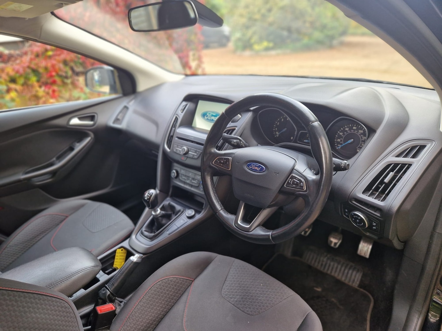 Used Ford Focus 2016 for sale - 76330365: Photo 16
