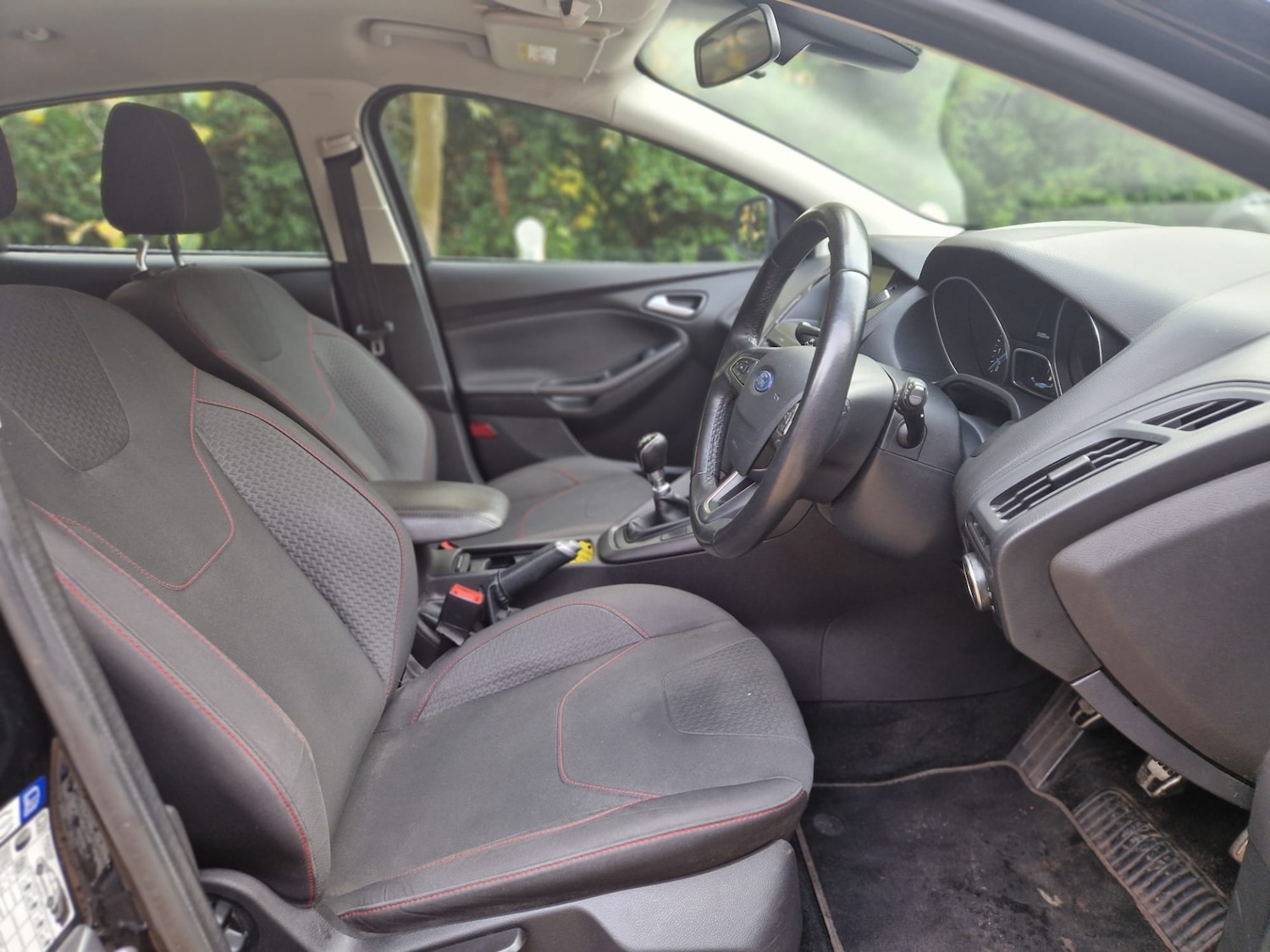 Used Ford Focus 2016 for sale - 76330365: Photo 8