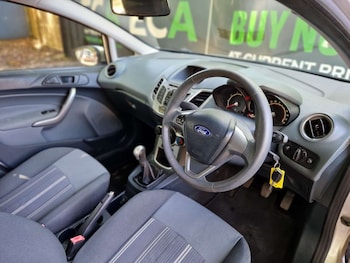 Used Ford Fiesta 2009 for sale - 78950819: Photo