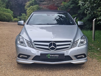 Used Mercedes-Benz E-Class 2010 for sale - 75511981: Photo