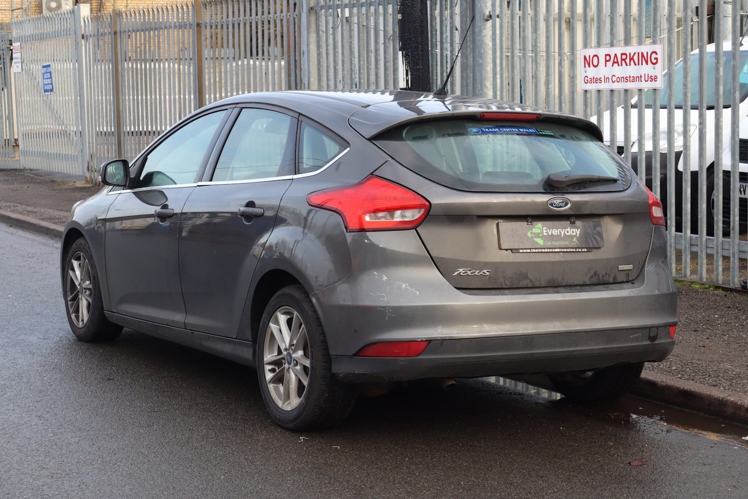Used Ford Focus 2015 for sale - 77023212: Photo 4
