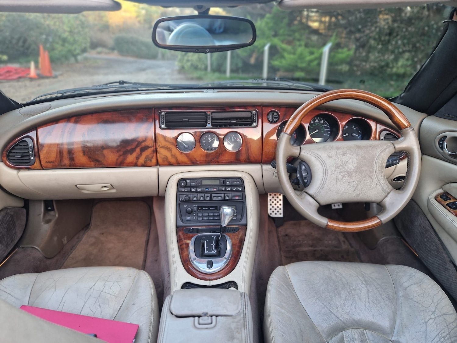 Used Jaguar XK8 1997 for sale - 76908200: Photo 20