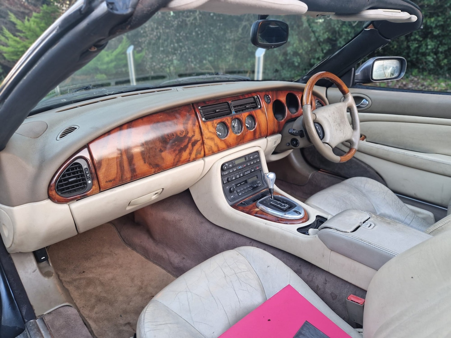 Used Jaguar XK8 1997 for sale - 76908200: Photo 23
